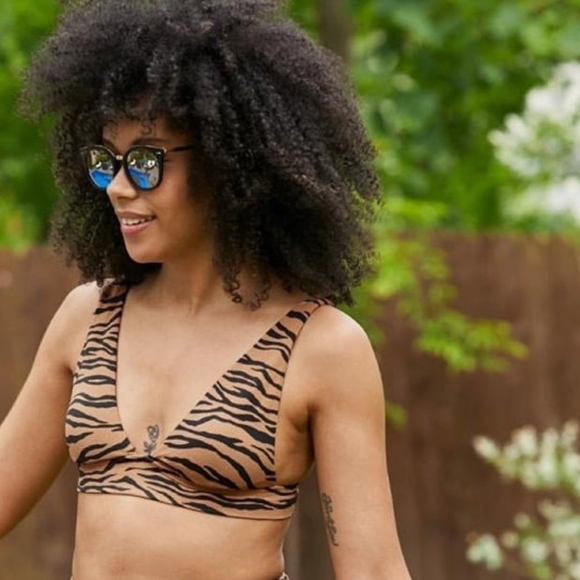 Aerie Tiger Print Longline Triangle Bikini Top Sz L NWT | Wild Piqué Texture - Picture 1 of 11